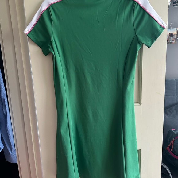 Barstool Green Athletic Golf Dress - Picture 9 of 9